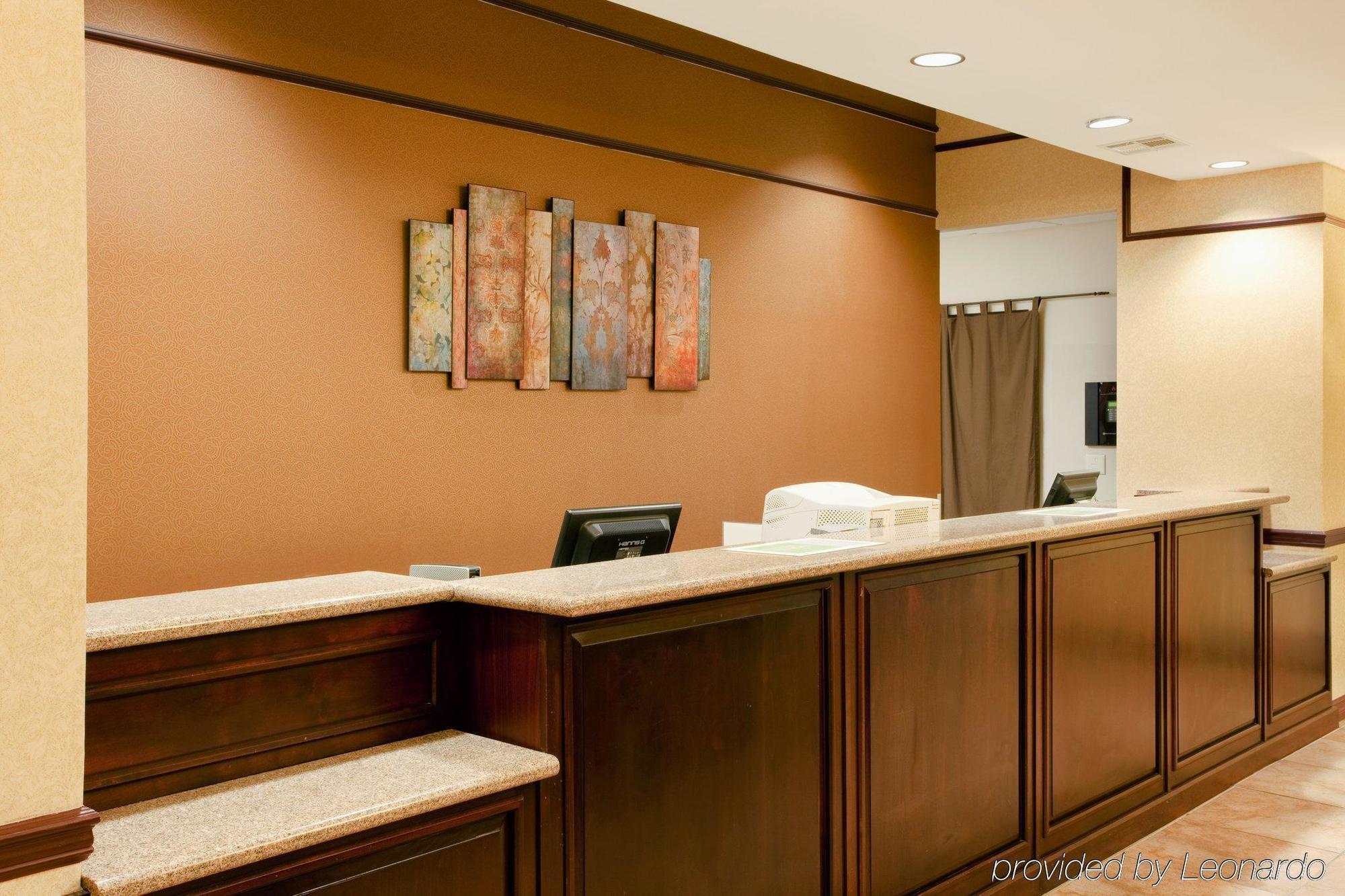 Отель La Quinta By Wyndham Ruidoso Downs Интерьер фото